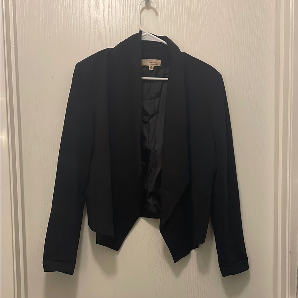 Philosophy Black Cropped Blazer with Classic Lapel